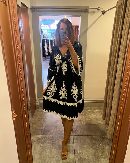 Aztec Printing V Neck Midi Dress