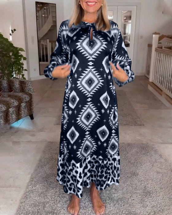 Geometric Print Crew Neck Maxi Dress